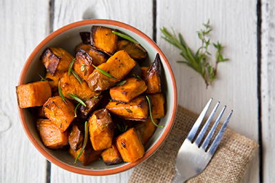 Makea ja ravinteikas bataatti täydentää kevään ruoat herkullisesti.