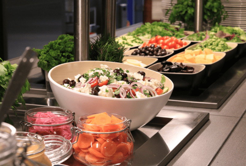 Terveellisen lounaan tärkeys henkilöstö- ja opiskelijaravintoloissa