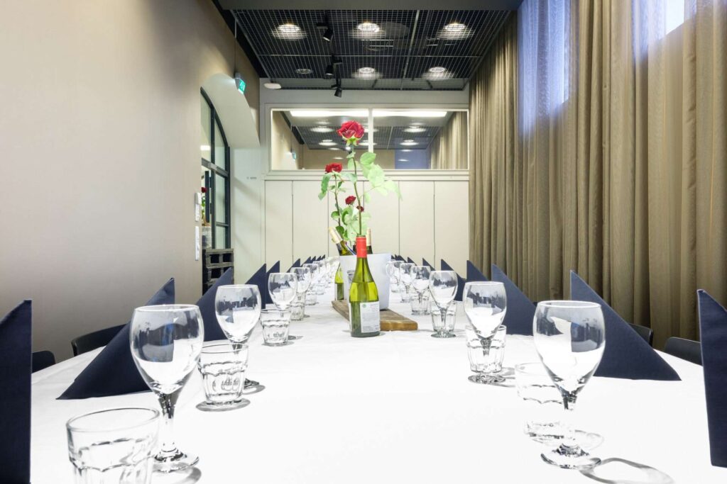 Frenckell&Pihan Kokoustilat / Kabinetit