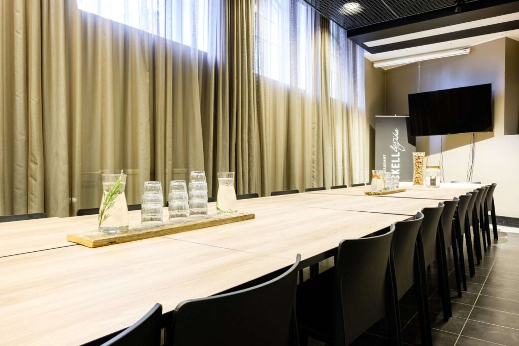 Frenckell&Pihan Kokoustilat / Kabinetit