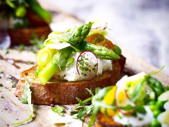 Laakäritalon kokoustilojen tarjoilut