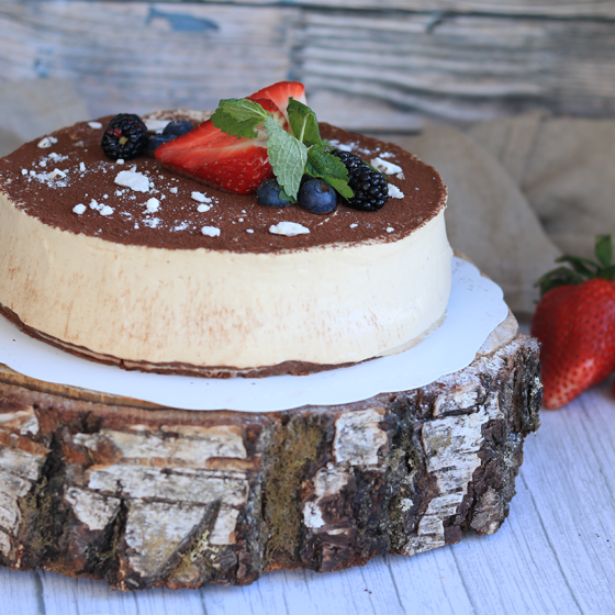 makeat ja suolaiset kakut - Tiramisu-moussekakku