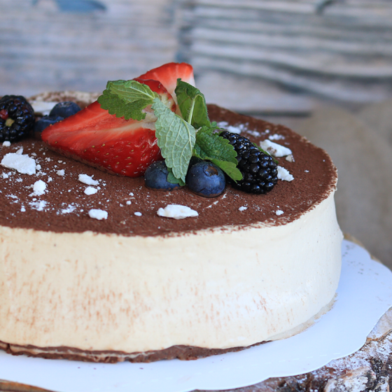 makeat ja suolaiset kakut - Tiramisu-moussekakku